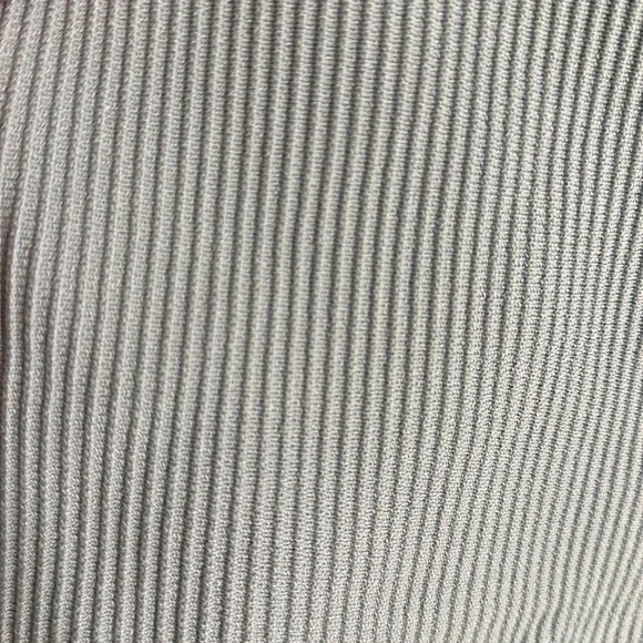 Babaton Light blue Ribbed Crop Top - Picture 4 of 4